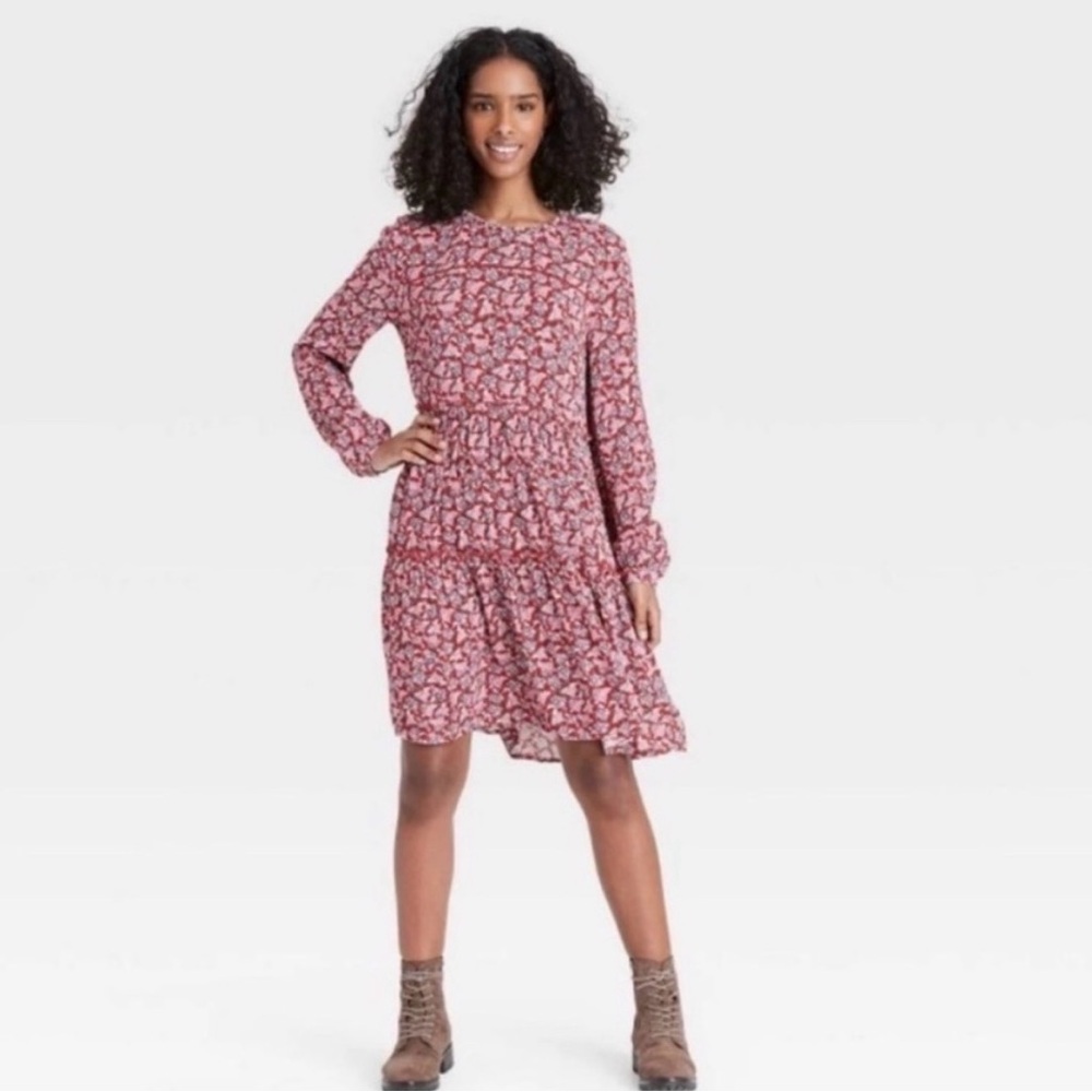 NWT Knox Rose women's red paisley long sleeve tiered babydoll dress.